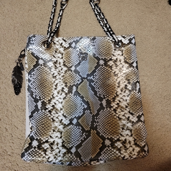 Jessica Simpson Handbags - Jessica Simpson Purse